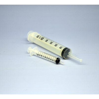 WEST Systems 807 Injectiespuit 1x10ml +1x50ml